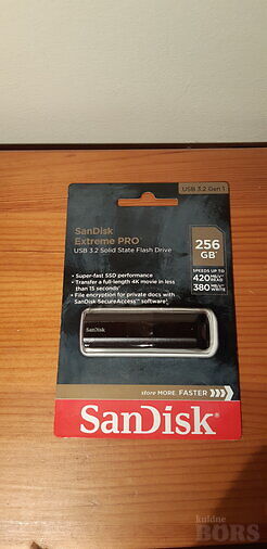 SANDISK EXTREME PRO USB 3.2 256GB FLASH DRIVE