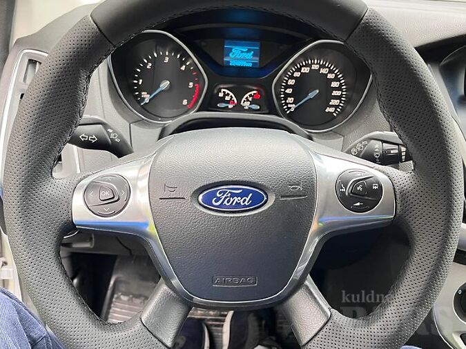 FORD FOCUS 1.6 85 kW -13